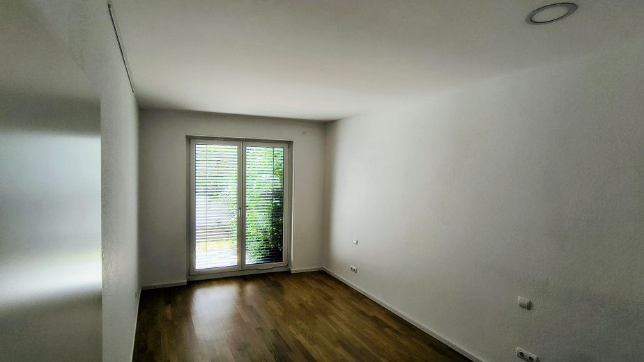 Schlafzimmer Tür zum Garten