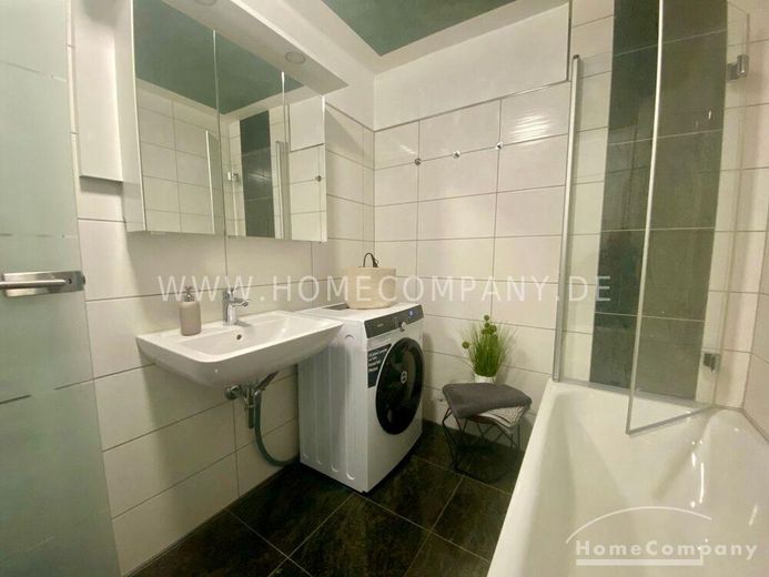 27318 HomeCompany Dresden Möbliert/Furnished Studio Apartment in Dresden-Neustadt max. 2 Personen – 22a77b0a630db10aaee49417021cfd04a46779a7.jpg