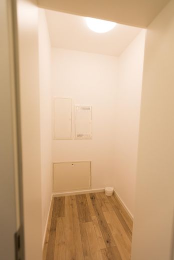 Exklusive 3-Zimmer-Wohnung in Bad Vilbel (2016), 105 m², Balkon, 2 TG-Plätze mit Wallbox – Abstellraum