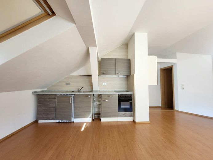 Suerte en Allgäu: elegante casa unifamiliar en ubicación tranquila con taller incluido – Küche DG