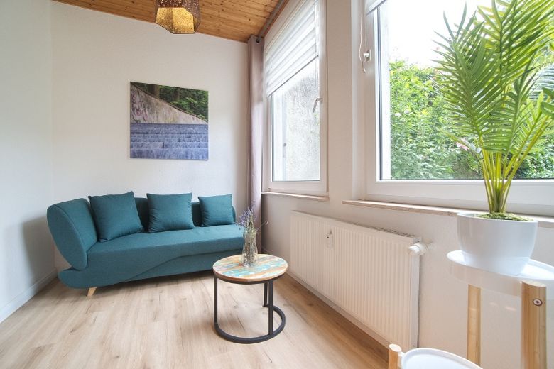 Erstbezug nach Renovierung und Möblierung: sehr schöne Wohnung in ruhiger Citylage mit Gartennutzung und HomeOffice-Möglichkeit – f7165f10b00f9d8c69f1773a9038deb676182bf8.jpg