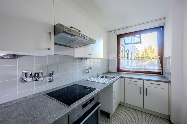 Attraktives Rahlstedt: Balkon miot 2-Zimmer Wohnung mit Tiefgaragenplatz kutzfristig verfügbar. – Küche