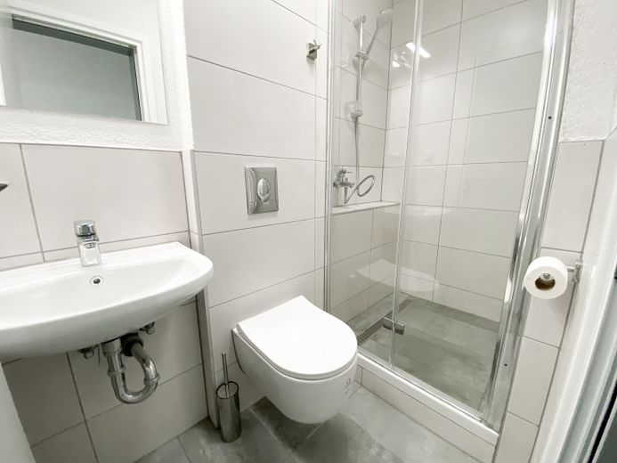 Modernes Einzelzimmer in Bischofsheim 65474 – Foto 11