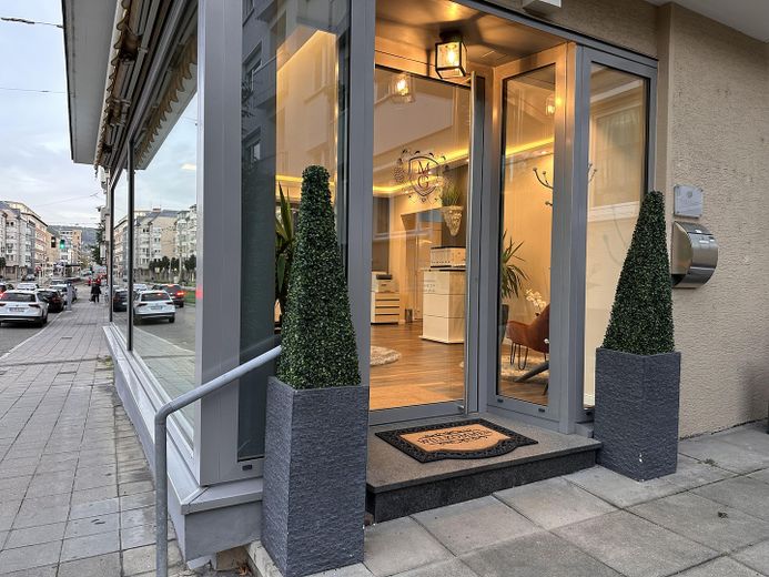 Premium Shared Office, sofort bezugsfertig, komplett ausgestattet. – Foto 2