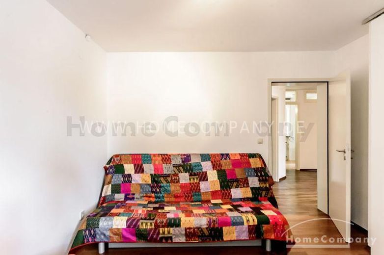 Lichtdurchflutete möblierte 5-Zimmer-Wohnung in Traumlage in Solln – 340af6ea1c02f1191f21e8bbb7cbdc4c34c8edd0.jpg