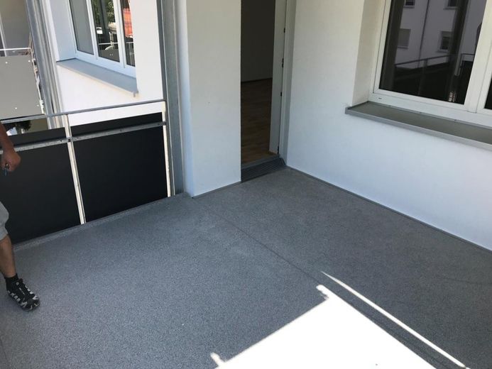 Mieszkanie 3-pokojowe z kuchnią, łazienką i bardzo dużym balkonem od strony zachodniej, bezpośrednio od właściciela – Zdjęcie 4