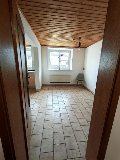 Großer Hof mit 2 Einheiten + XXL Innenhof+ Garage| 40 min bis Köln – Foto 4