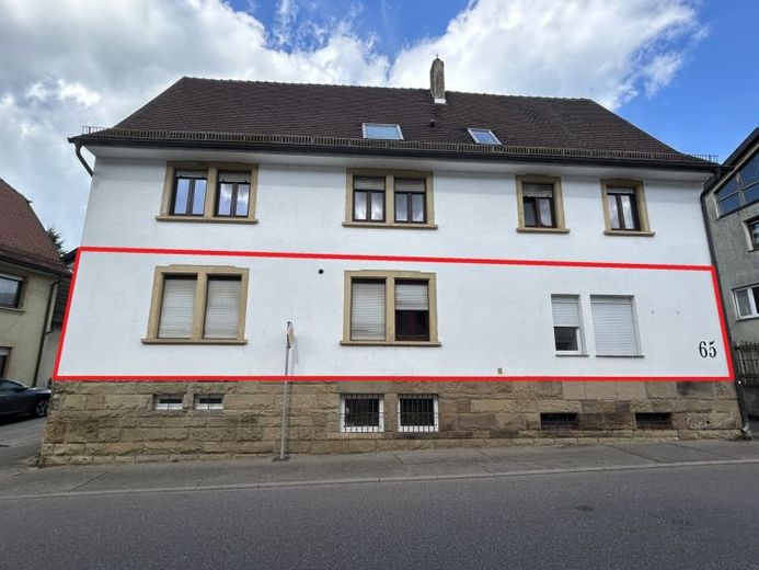 *Zwangsversteigerung!* -7-Zi-ETW und Stellplatz - Zuschlag ab 50 % vom Verkehrswert möglich! – Foto 1