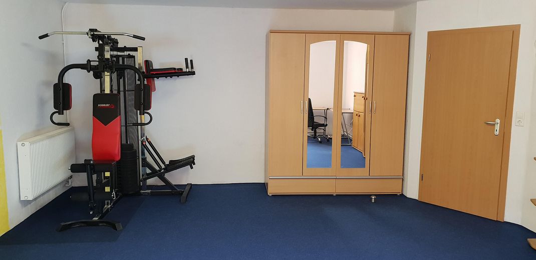 Wohntraum mit Finanzierungsplus: EFH mit separatem Wohnbereich in Lüneburg-Oedeme – Tiefparterre Zimmer