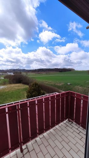 Weiter Blick ins Grüne
