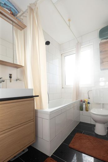 Provisionsfrei! 2-Zimmer-Wohnung mit Balkon und KFZ-Stellplatz – Foto 4