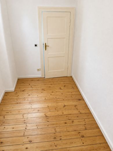 2,5 Zimmer Altbau, provisionsfrei! – Kinderzimmer vorne