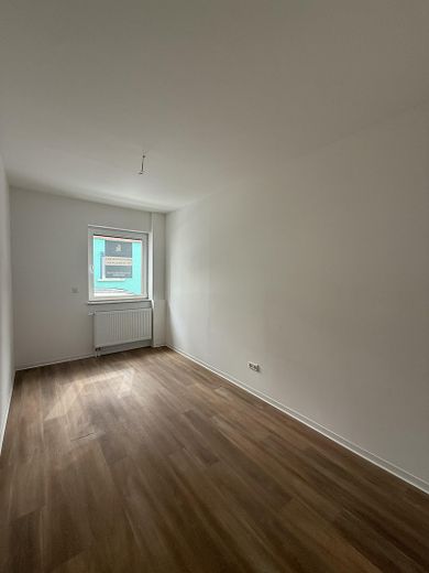 Fully renovated single-family house with modern extension – Zimmer 2