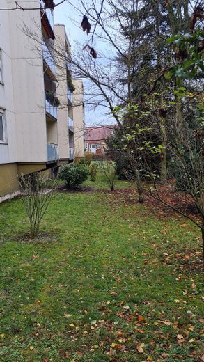 Blick zum Balkon der Wohnung