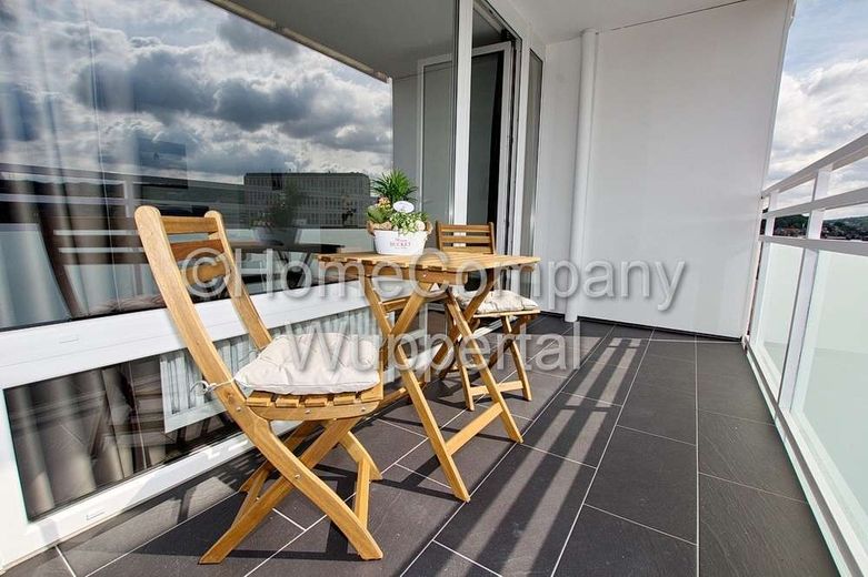 Business- Apartment im Industrial-Style mit Süd-Balkon, DSL-Wifi und Reinigungsservice – c66c0e813a3a90b5039aa4f9ffbf413e6b37b1de.jpg