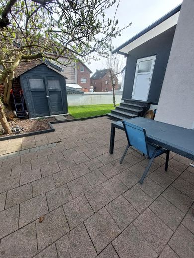 Casa unifamiliare con veranda invernale ;terrazza; giardino e garage.  !!(prezzo trattabile) – Foto 40