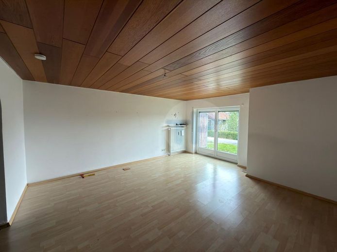 SONNIGE 1,5 ZIMMER TERRASSENWOHNUNG INNSTADT-MARIAHILF – Zimmer Nr. 2