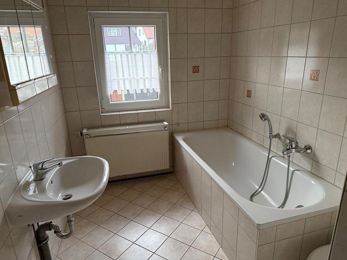 Großzügiges freistehendes Einfamilienhaus mit Garage in Rothenfurth – Foto 26
