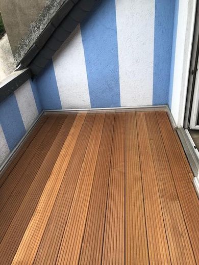 3-Raum DG Wohnung mit Balkon – Balkon