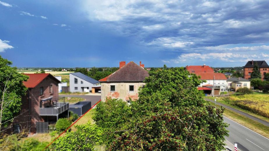 Sanierungsbedürftige Juwel - Denkmalschutz Villa bei Magdeburg über 348m² Wohntraum PROVISIONSFREI – West_Luftbild-nah