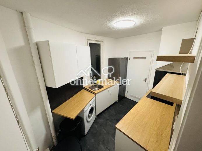 8% Bruttorendite in Stuttgart! Vollvermietetes 5-Zimmer-WG-Investment mit Top-Cashflow – Foto 1