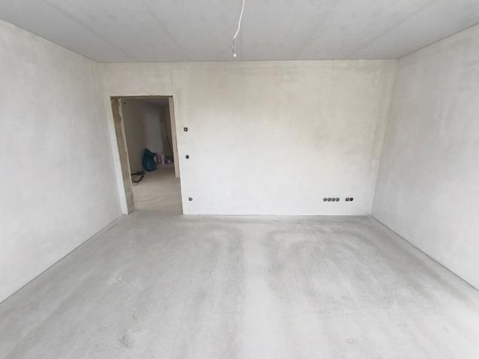 4 Zi. Wohnung (Nr. 7) im OG mit Balkon – Elternschlafzimmer Bild 3