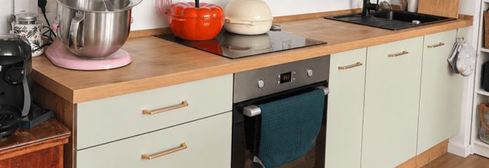 FAMILIEN-WOHNUNG MIT ERSTKLASSIGER AUSSTATTUNG // 4 Zimmer, Gäste-WC & Stellplatz im Parkhaus