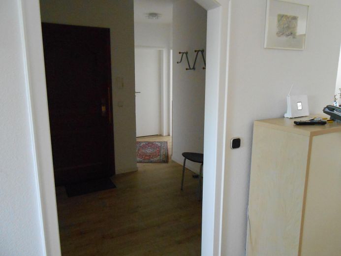 Flur mit Wohnungseingang