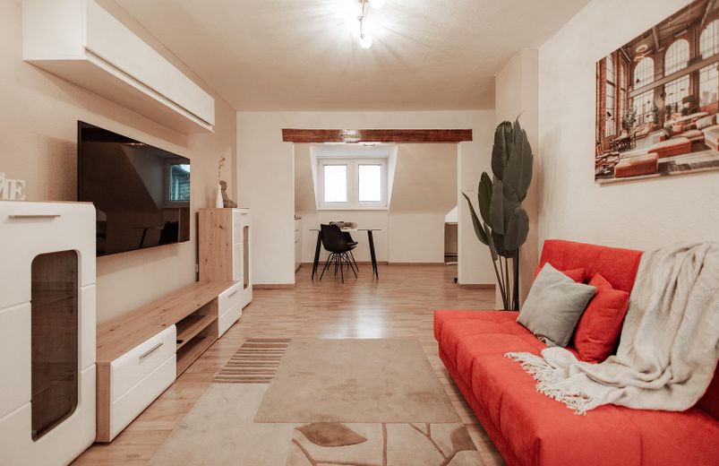 living room to dining room