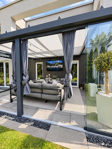 منزل صمّمه مهندس معماري جاهز للسكن بالقرب من بحيرة فاندليتس – عالي الجودة، موفّر للطاقة وبدون عمولة – الصورة 8