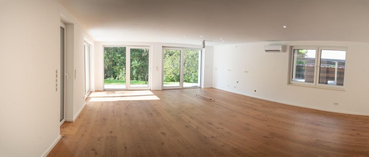 Exclusivo apartamento en planta jardín en Scheiterberg – Großer Wohnbereich