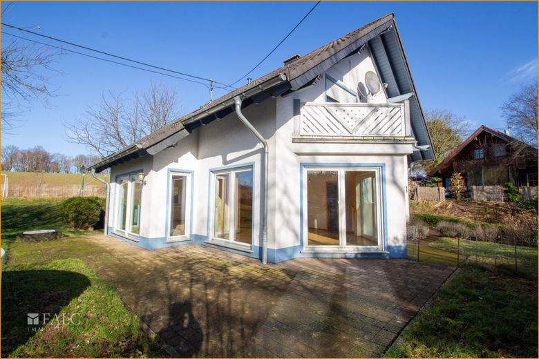 Familienglück – Hausansicht