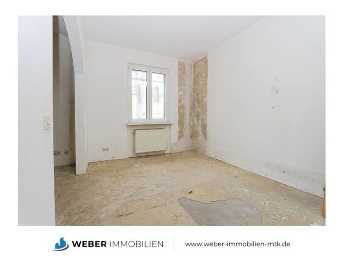 ZWEI Doppelhaushälften auf RIESIGEM SONNEN-Grundstück in ZENTRALER Lage – Esszimmer Haus 2