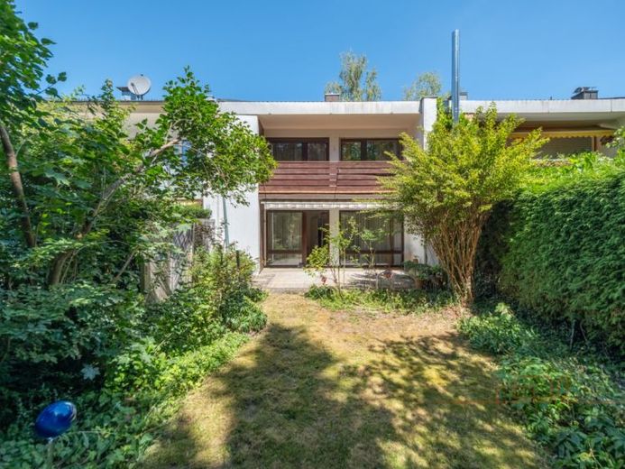 Reihenhaus in München-Großhadern – ruhig wohnen nahe der U6 Großhadern – Foto 1