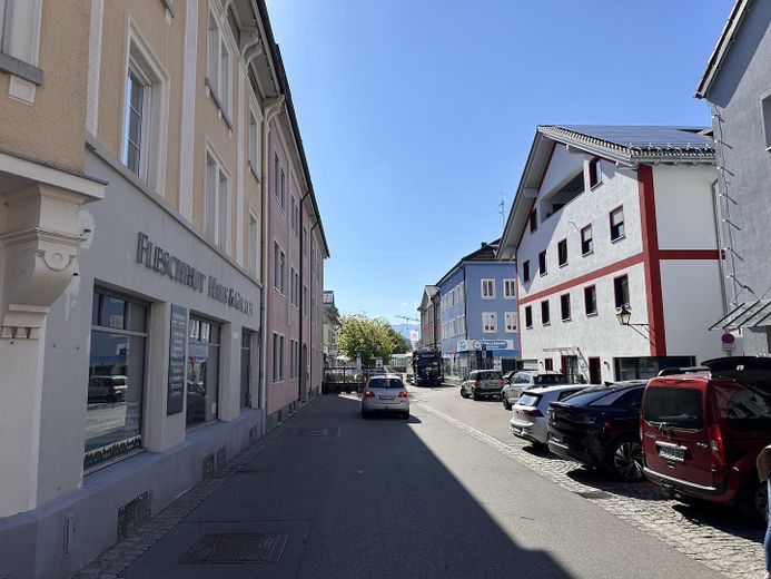 Zufahrt Bürogebäude