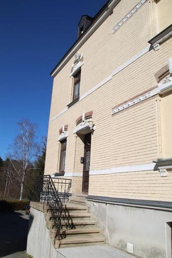 Gepflegtes 3-Familienhaus mit angenehmer Mieterklientel und Garten, Tiefgarage etc. - provisionsfrei – Bild 2