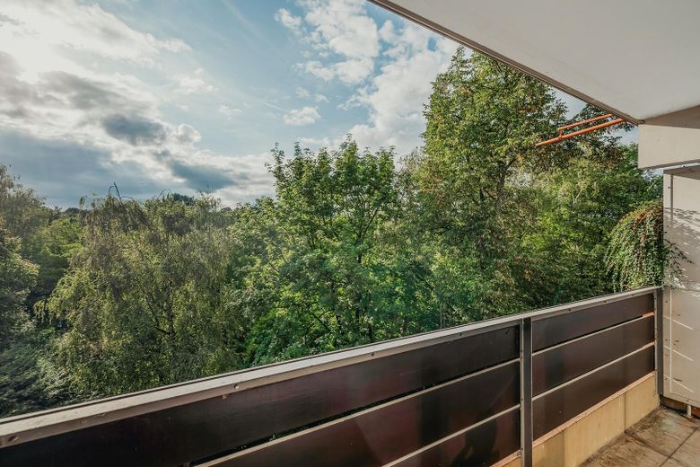 1,5 Zimmer, leerstehend: Chance in Stuttgart-Hofen – Foto 8