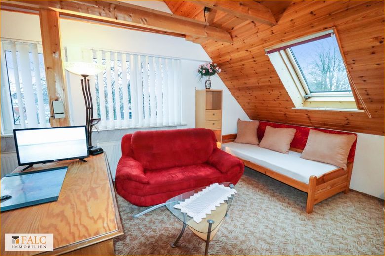 Wohn- und Schlafzimmer