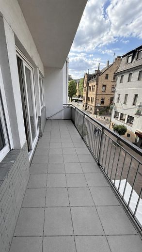 Wohnung: 130 m² (zwei Bäder) + 40m² Speicher | Balkon & Garage – Foto 5