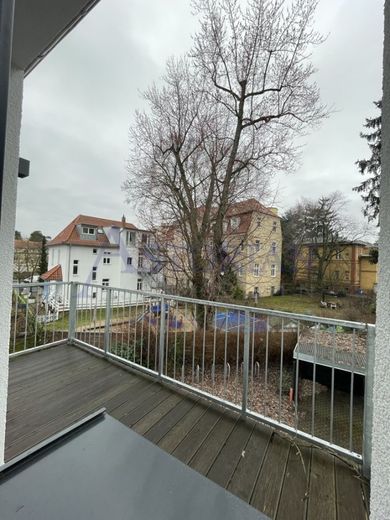 Kernsanierte 3-Zimmer-Wohnung im grünen Lichterfelde – Balkon