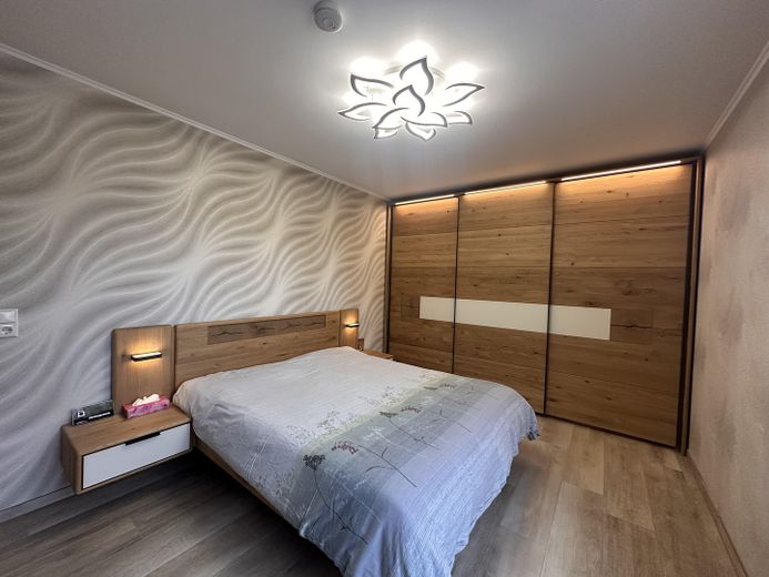 Modernisierte 4-Zimmer-Eigentumswohnung – Schlafzimmer