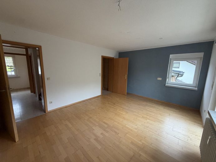 Schöne helle 97m2 große Maisonette Wohnung in Wiesloch-Baiertal – Esszimmer
