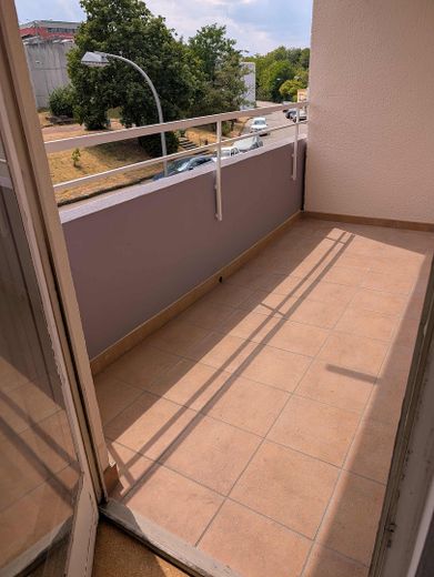3 ЗКВ на Bellevue у Саарбрюкені – Balkon