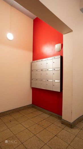 Value Add - Top gepflegtes Wohn- und Geschäftshaus als Baustein zur Rentenlücke – Briefkastenanlage