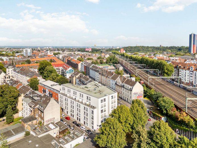 Appartamento monolocale arredato a Colonia – Außenansicht I