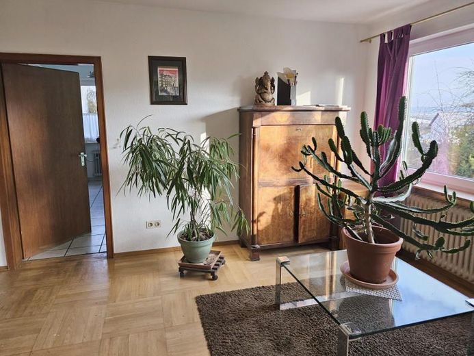 Teilrenoviertes Mehrgenerationenhaus im Herzen der Pfalz – Bild 2