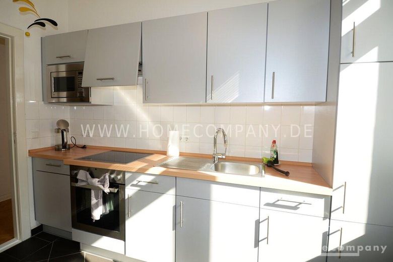 Affascinante appartamento monolocale completamente arredato a Berlino-Charlottenburg – tranquillo e centrale, vicino al Ku’damm – efb3978f836a3f0e09800b3242f9ed636abc3fa9.jpg