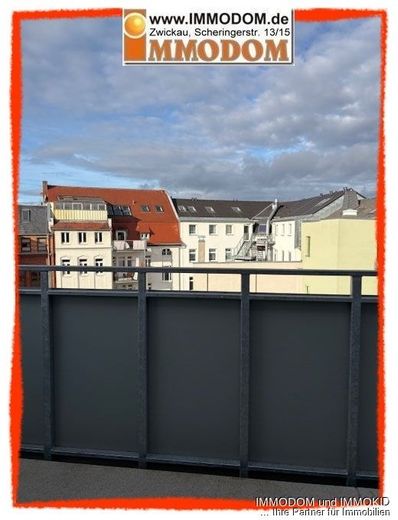 Appartement in Zwickau mit BALKON, EINBAUKÜCHE und Personenaufzug im Dachgeschoss zu vermieten! – Ausblick