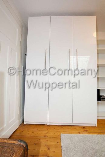 Moderne Dachgeschosswohnung mit DSL und PKW-Stellplatz in W-Ronsdorf – fdc9e51eb5132b8b447b55b1ac9cb9774b9dbb38.jpg