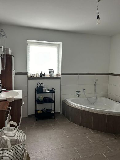 Badezimmer unten (WHG 2)